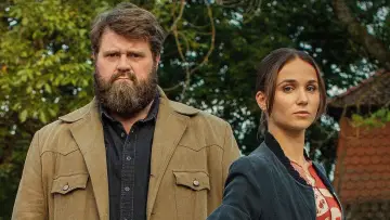 Задник к сериалу "Behringer und die Toten - Ein Bamberg-Krimi" #1609110