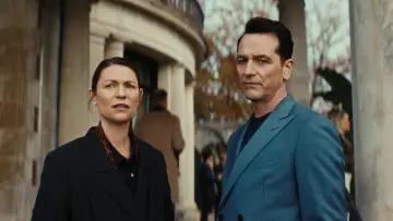 Задник к сериалу "Чудовище внутри меня" #1348762