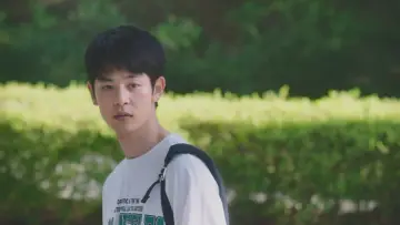 Задник к сериалу "Я слышу солнечное пятно" #1561600