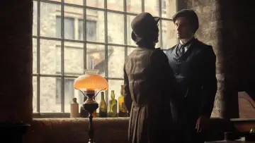 Задник к сериалу "Дом Гиннессов" #1483827