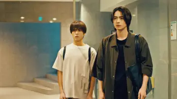 Задник к сериалу "Косметический любовник" #1499238