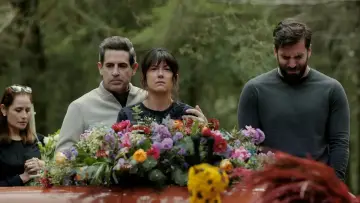 Задник к сериалу "Несчастье" #1443599