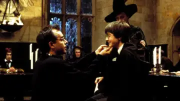 Задник к сериалу "Icons Unearthed: Harry Potter" #1553621