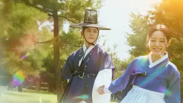 Задник к сериалу "이강에는 달이 흐른다" #1549911