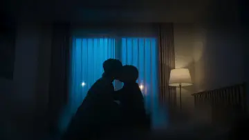 Задник к сериалу "Тайные отношения" #1508637