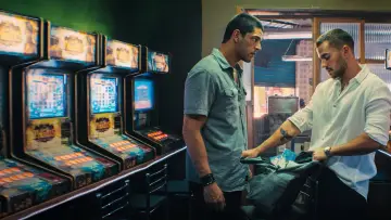 Задник к сериалу "Повелители фортуны" #1387128