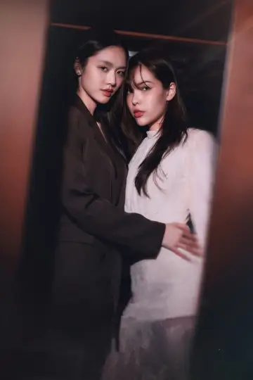 Постер к сериалу "ดีลลับฉบับเล่นเล่ห์" #1604640