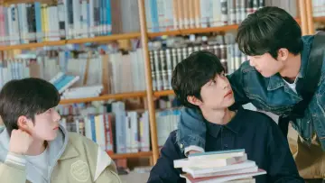 Задник к сериалу "무언가 잘못되었다" #1603305