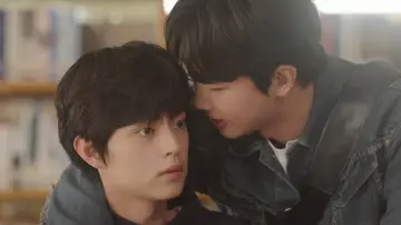 Задник к сериалу "무언가 잘못되었다" #1603316