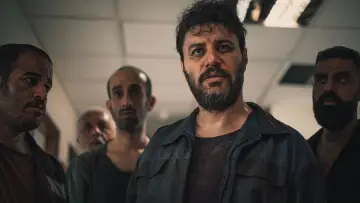 Задник к сериалу "وحشی" #1557608