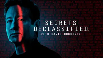 Задник к сериалу "Рассекреченные тайны с Дэвидом Духовны" #1317023
