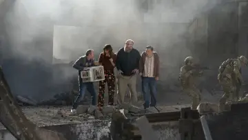 Задник к сериалу "Стюарт Блум не смог спасти вселенную" #1219142