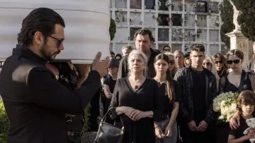 Задник к сериалу "Две могилы" #1490421