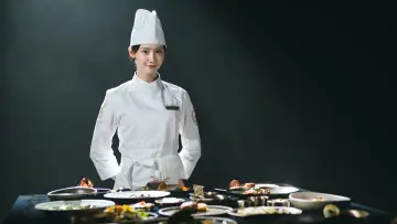 Задник к сериалу "Приятного аппетита, Ваше Величество" #1410556