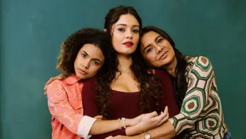 Задник к сериалу "Три грации" #1391750