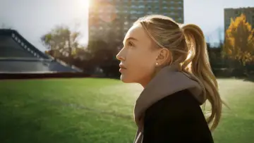 Задник к сериалу "Call Her Alex" #1603285