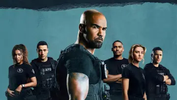 Задник к сериалу "Изгнанники SWAT" #1654730