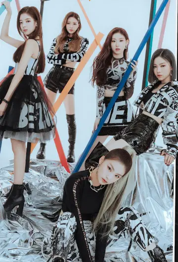 Постер к сериалу "ITZY: 2SDAY" #1672314