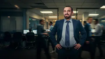 Задник к сериалу "Yüzde İki" #1670871