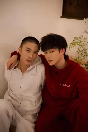 Постер к сериалу "这见鬼的工作" #1671931