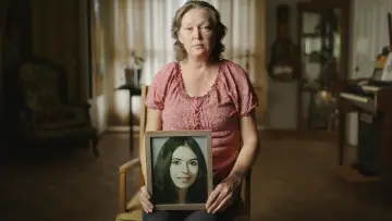 Задник к сериалу "Naming the Dead" #1483260