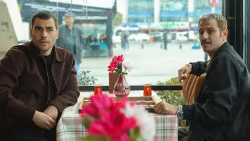 Задник к сериалу "Наследный принц" #1476966