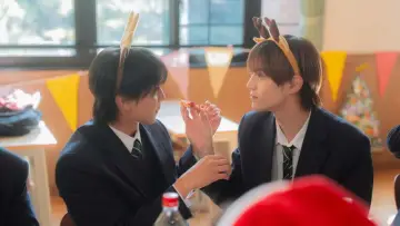 Задник к сериалу "修学旅行で仲良くないグループに入りました" #1392828
