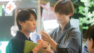 Задник к сериалу "修学旅行で仲良くないグループに入りました" #1660734