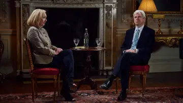 Задник к сериалу "Mitchell and Webb Are Not Helping" #1552188