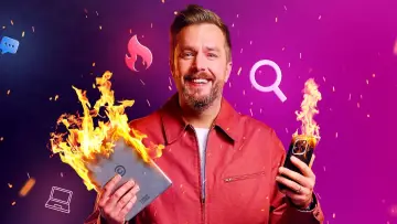 Задник к сериалу "Iain Stirling