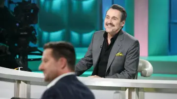 Все говорят об этом постер