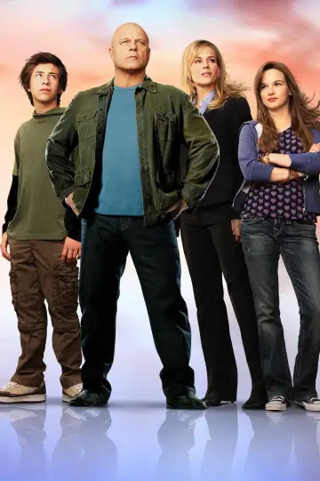 Постер к сериалу "Необычная семья" #1467712