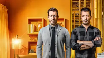 Задник к сериалу "Братья по недвижимости" #1431793