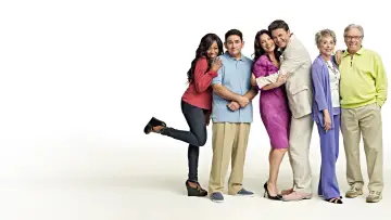 Задник к сериалу "Happily Divorced" #1540417