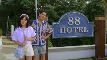 Задник к сериалу "Секреты отеля 88" #1607330