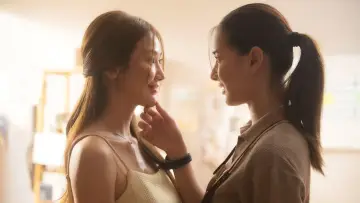 Задник к сериалу "Код сердца" #1480894