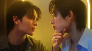 Задник к сериалу "เดี๋ยวจะรักซะให้บ้า" #1654378