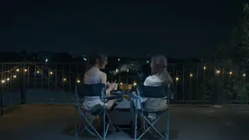Задник к сериалу "Враги с привилегиями" #1472222