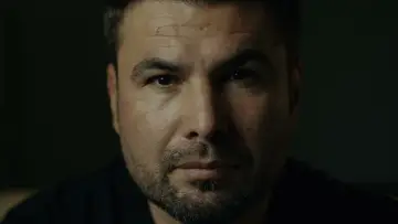Задник к сериалу "Il Fenomeno - Povestea unui superstar" #1670209