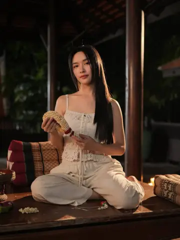 Постер к сериалу "ข่มขลัง" #1477255
