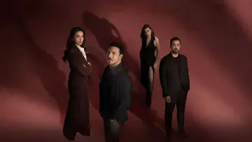 Задник к сериалу "Я, она и Хайя" #1556167