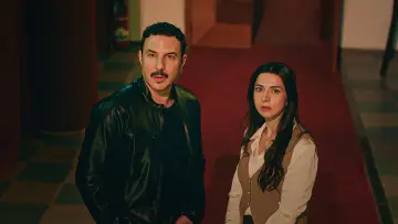 Задник к сериалу "Я, она и Хайя" #1556169