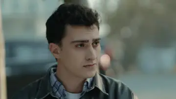 Отцы и дочери постер