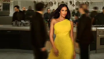 Задник к сериалу "America