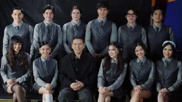 Задник к сериалу "Miss Behave" #1475710