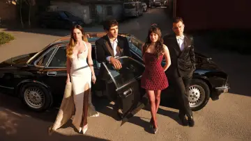 Задник к сериалу "Парень" #1480228