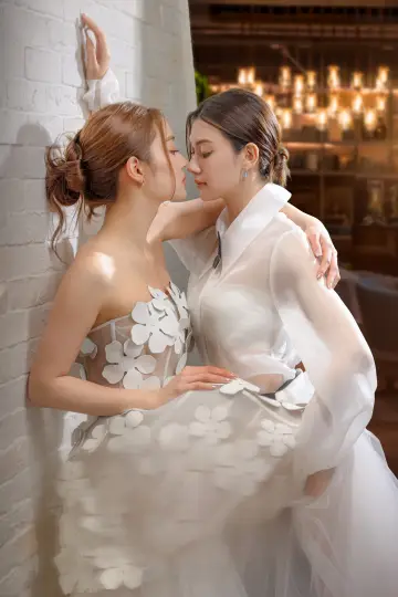 Постер к сериалу "Pls Love รักได้ไหม" #1585951
