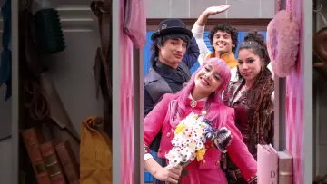 Задник к сериалу "Locker Diaries: Descendants" #1227578