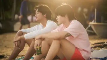 Задник к сериалу "สืบเสียงปริศนา..อุ๊ย! เสียงหัวใจเธอดังกว่า" #1654875
