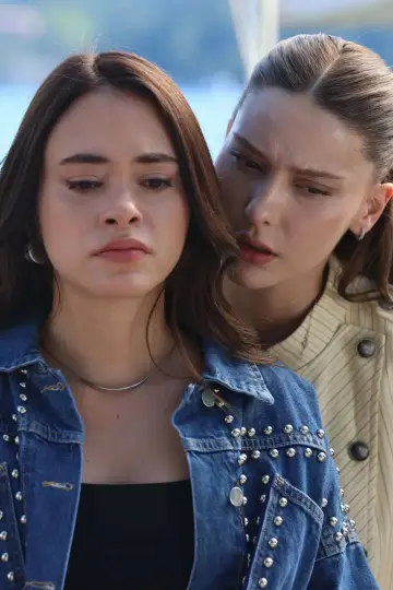 Постер к сериалу "Это всего лишь Стамбул" #1225865